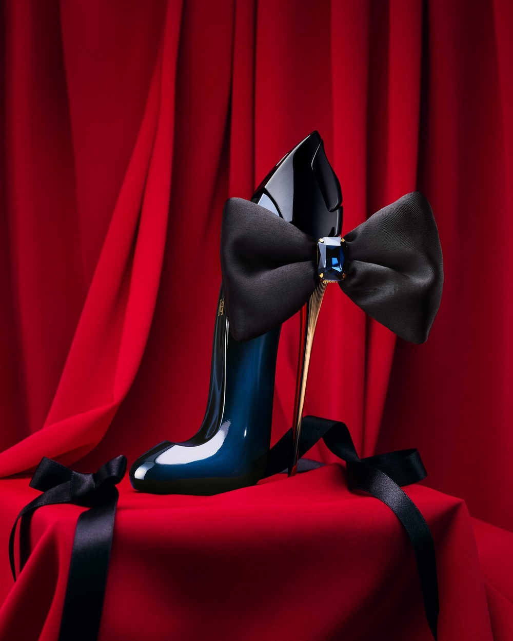 Carolina Herrera Good Girl Bow - Shop Home Fragrance incelemesi ve fiyatı